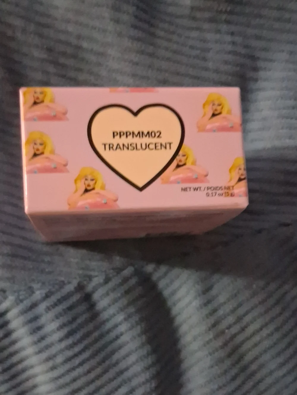 Kimchi Chic Beauty Translucent Mini Bake Powder - Light Pink Box